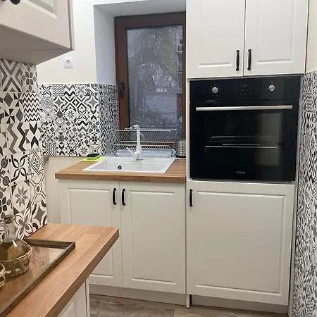 вино от глухарчета Dom wakacyjny Borovo (Plovdiv)